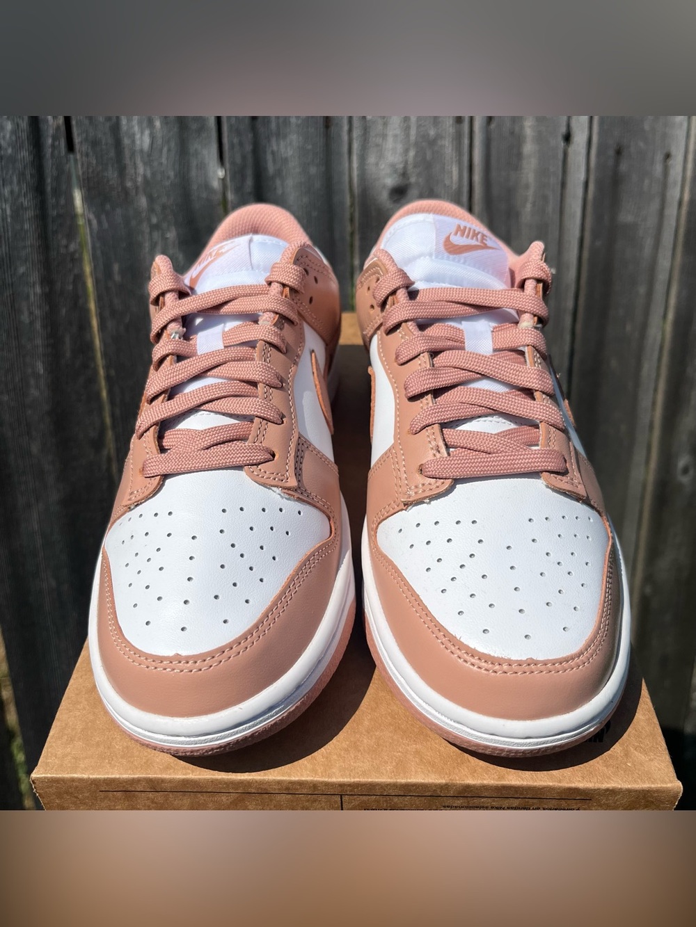 Nike dunk low rose size 8.5 - Picture 2 of 8